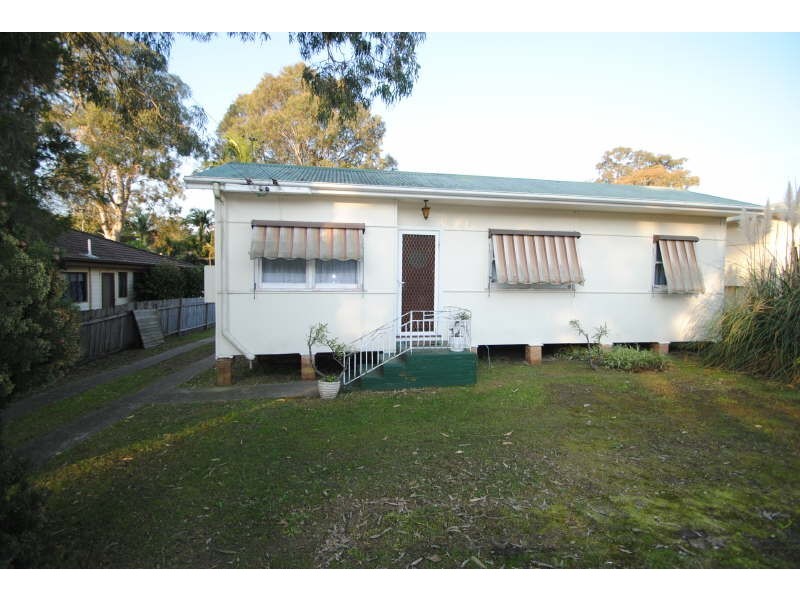 15 Brennon Road, Gorokan NSW 2263