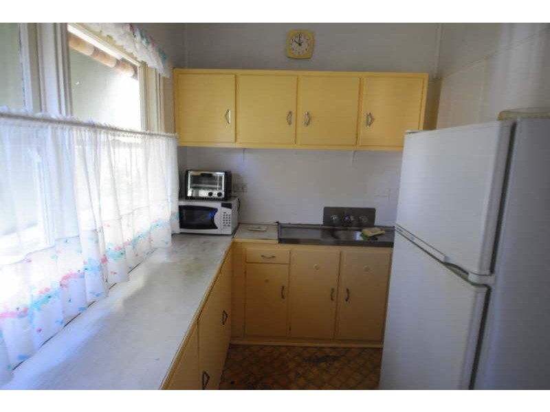 15 Brennon Road, Gorokan NSW 2263