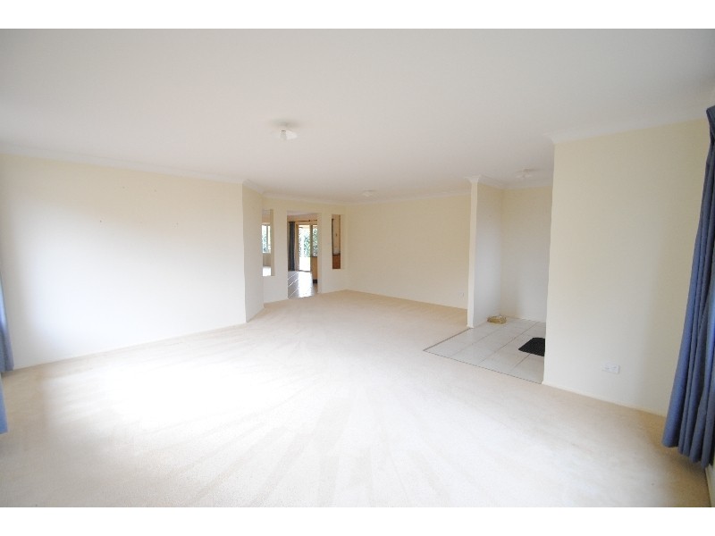 7 Blue Box Close, Hamlyn Terrace NSW 2259
