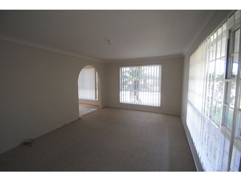 74 Fravent Street, Toukley NSW 2263