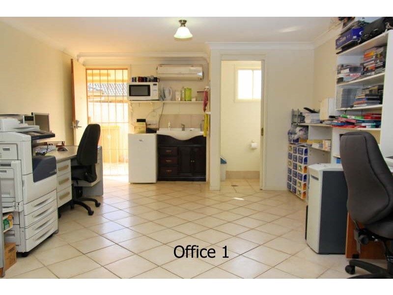 3 Iain Close, Hamlyn Terrace NSW 2259