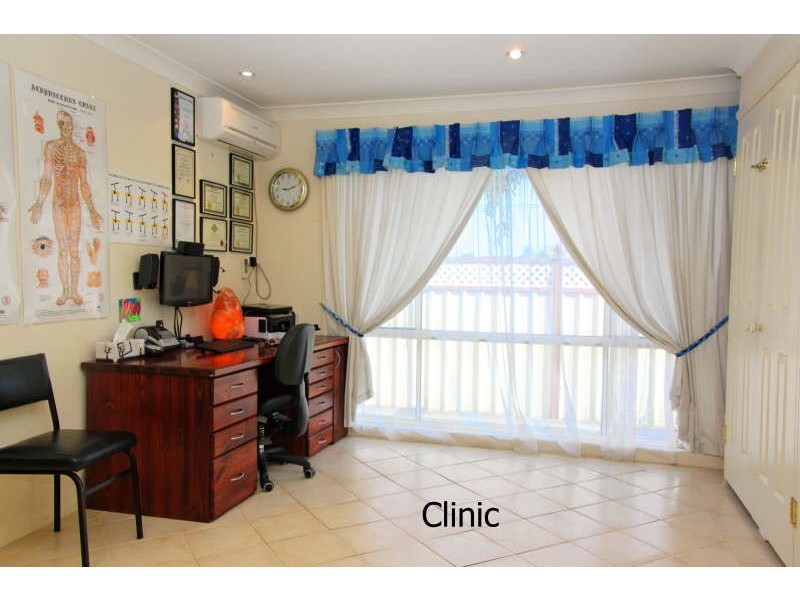 3 Iain Close, Hamlyn Terrace NSW 2259