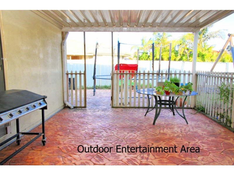 3 Iain Close, Hamlyn Terrace NSW 2259