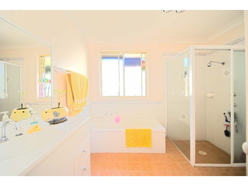 14 Peppercorn Avenue, Woongarrah NSW 2259