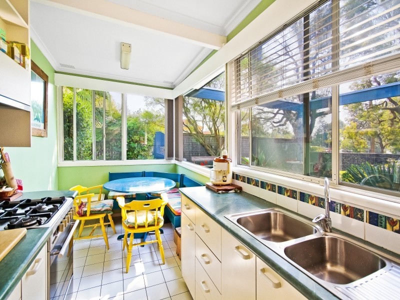 64 Sunrise Avenue, Budgewoi NSW 2262