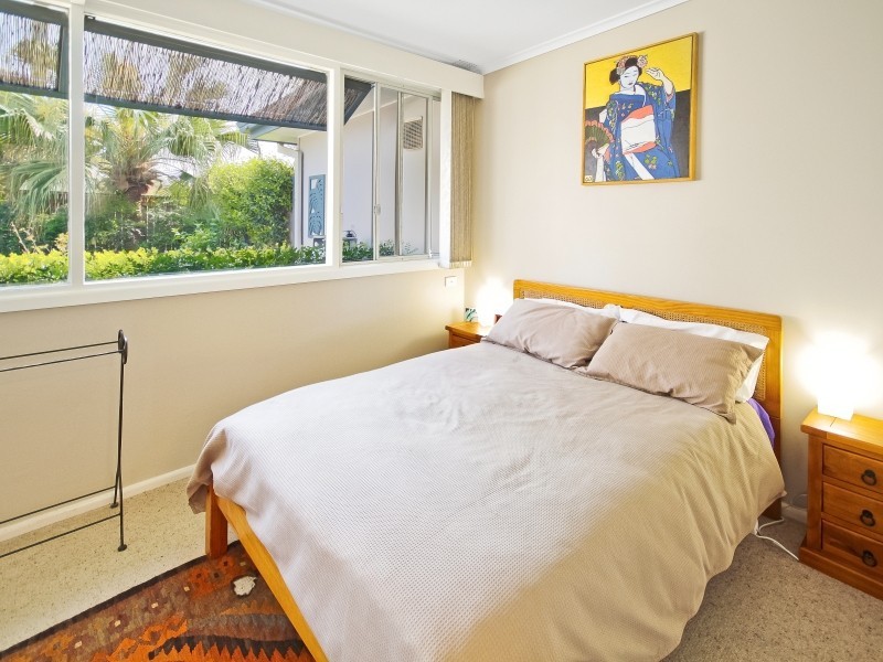 64 Sunrise Avenue, Budgewoi NSW 2262