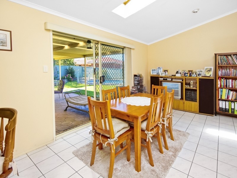 79 Lancaster Parade, Bateau Bay NSW 2261