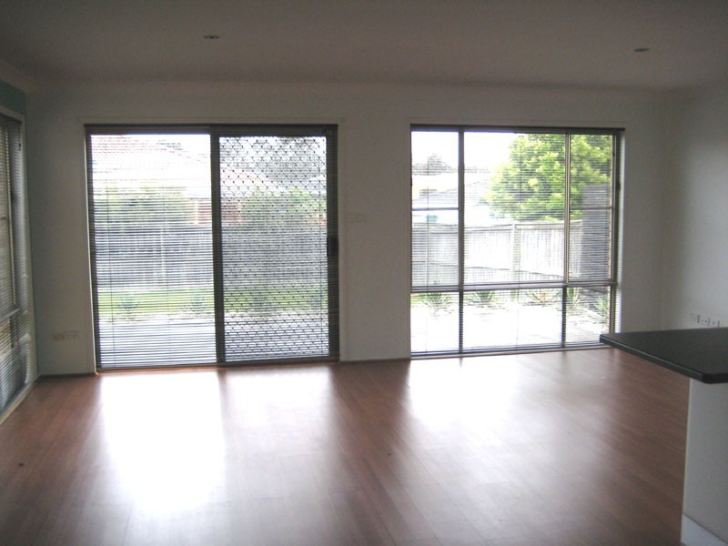 11 Harold Close, Bateau Bay NSW 2261