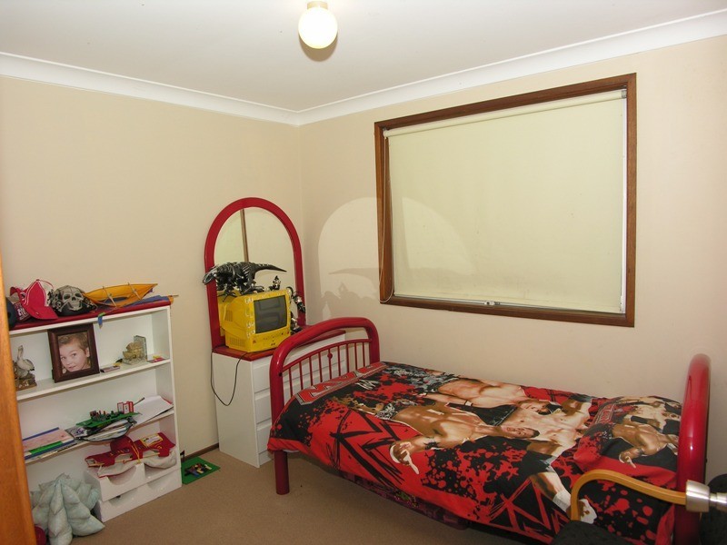 2 Peter Close, Tumbi Umbi NSW 2261