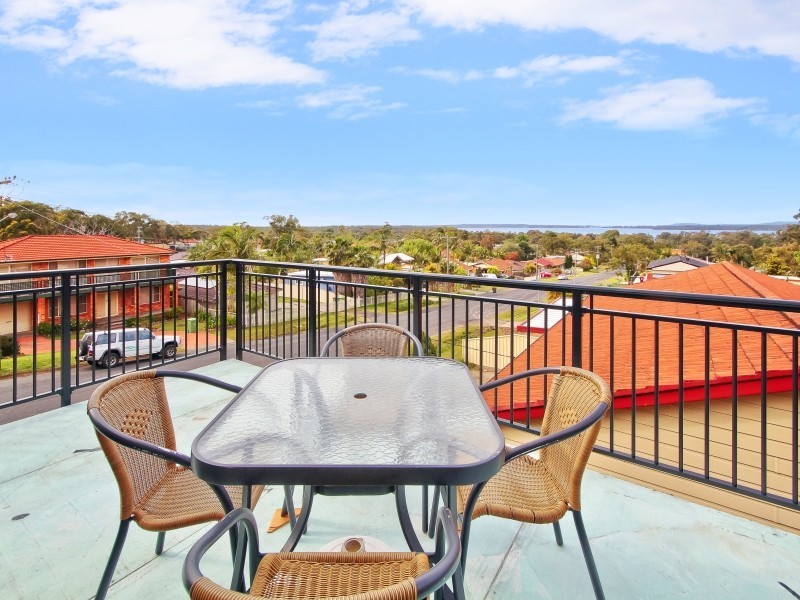 62 Iluka Avenue, San Remo NSW 2262