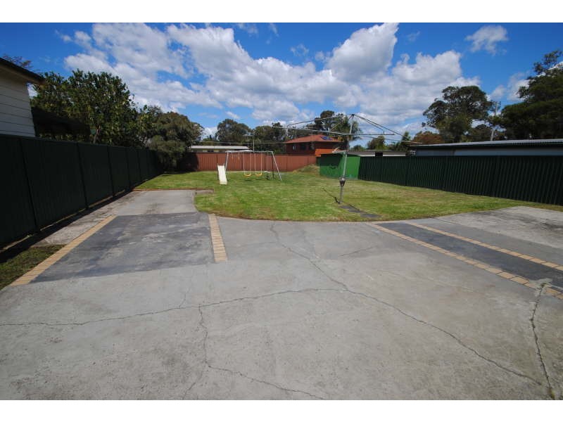 4 Oakland Street, Wyongah NSW 2259