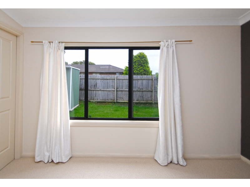 72 Manuka Parade, Gorokan NSW 2263