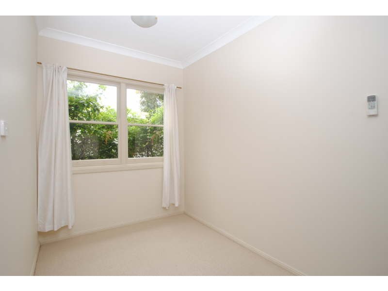 72 Manuka Parade, Gorokan NSW 2263