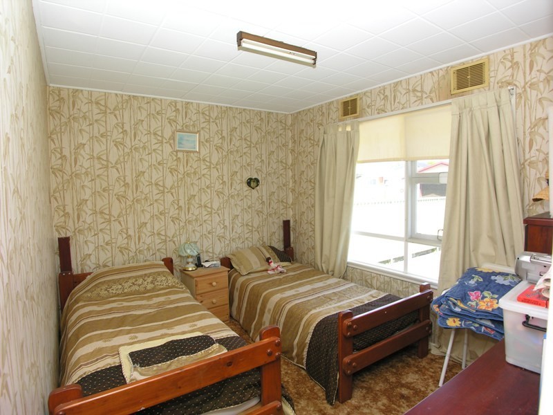 29 Shortland Avenue, Killarney Vale NSW 2261