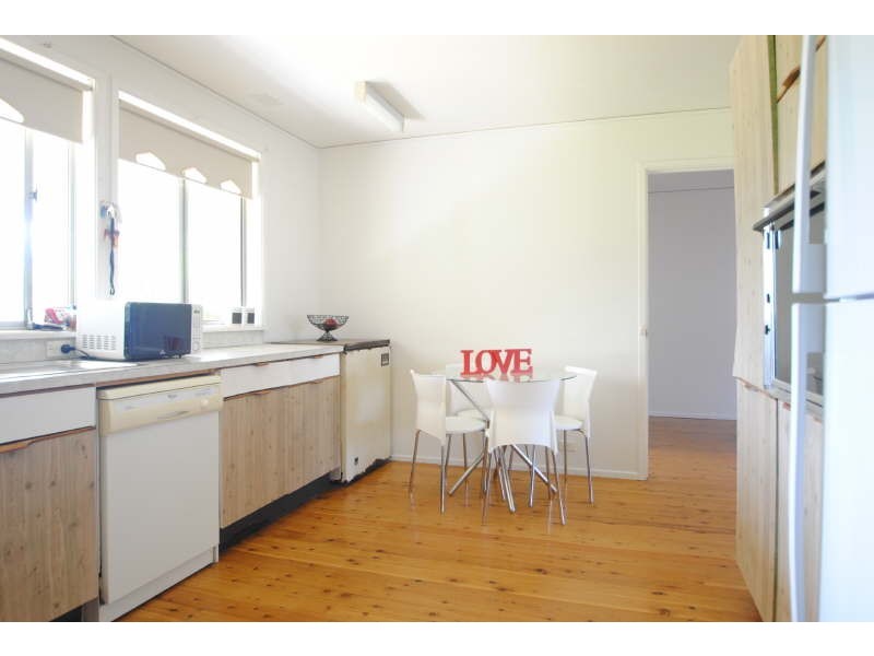 48 Woolana Avenue, Budgewoi NSW 2262