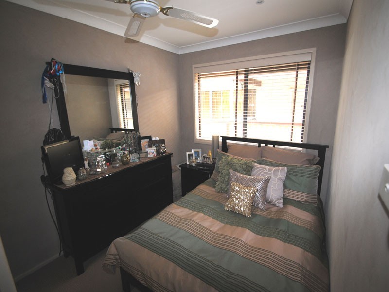 26 Spring Valley Avenue, Gorokan NSW 2263