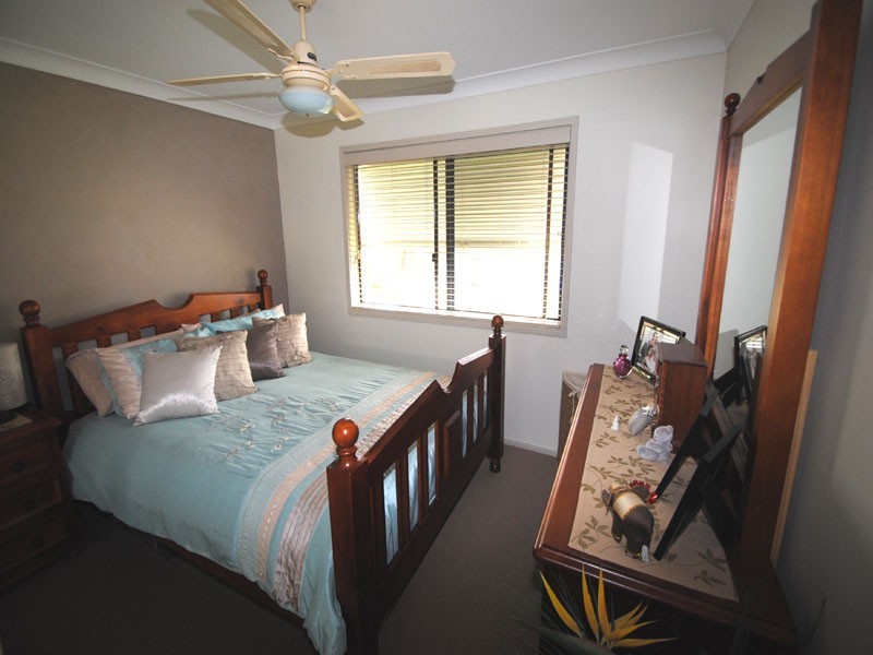 26 Spring Valley Avenue, Gorokan NSW 2263