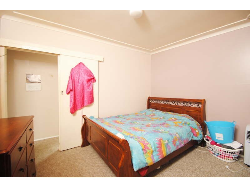 15 Howelston Road, Gorokan NSW 2263