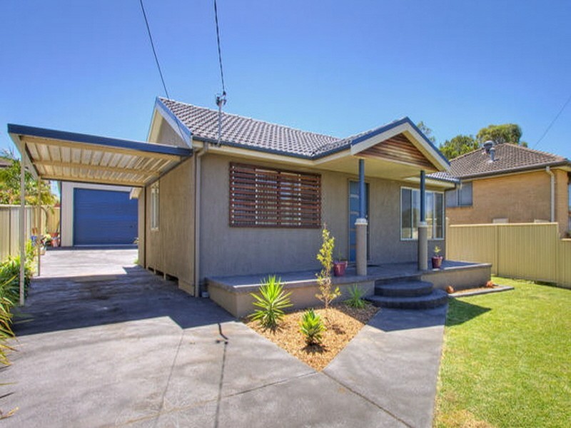 69 Brooke Avenue, Killarney Vale NSW 2261