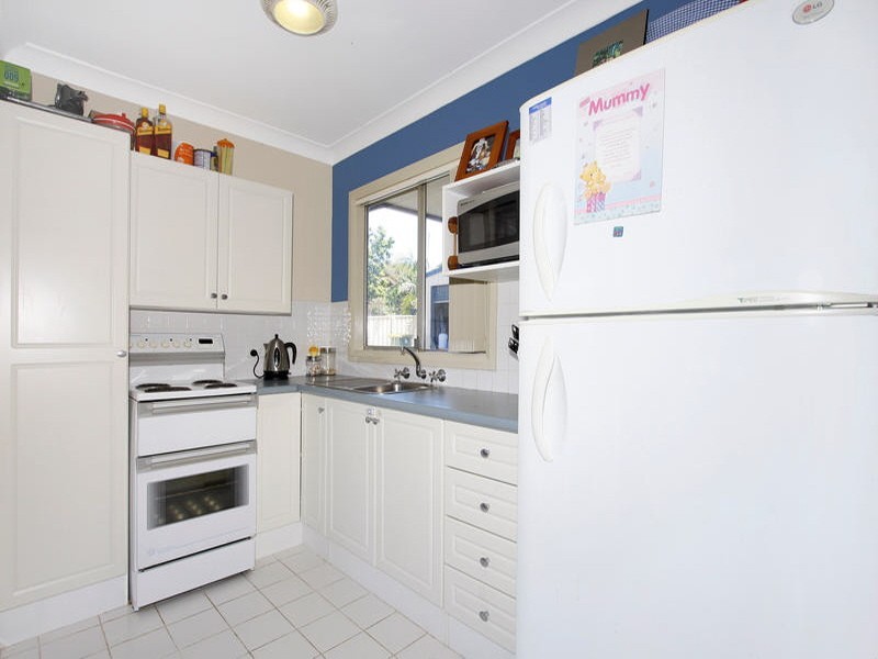 69 Brooke Avenue, Killarney Vale NSW 2261