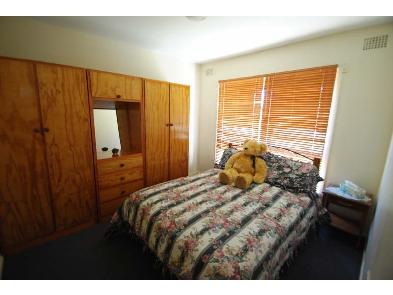 16 Hay Street, Gorokan NSW 2263