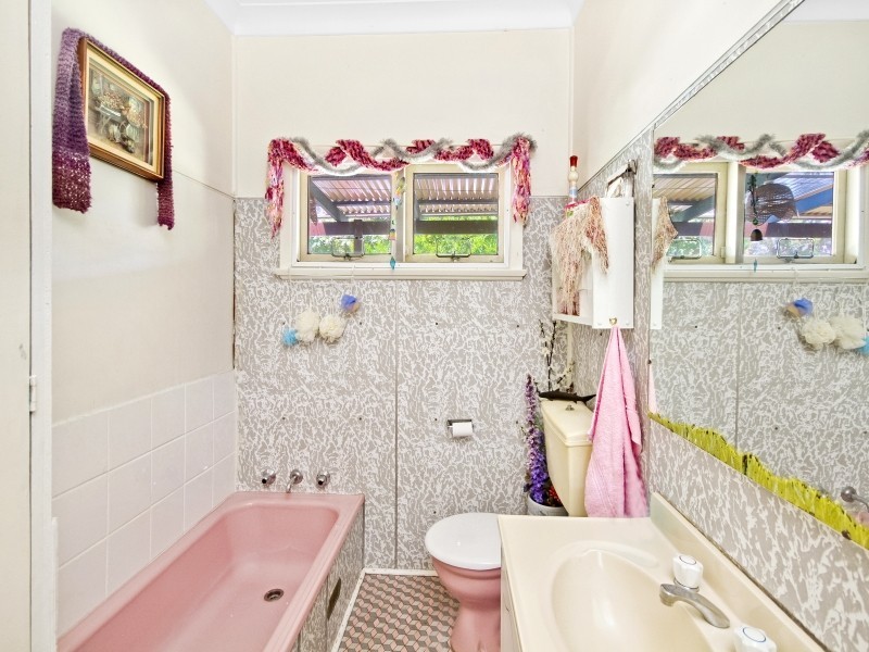 11 Kantara Road, Canton Beach NSW 2263