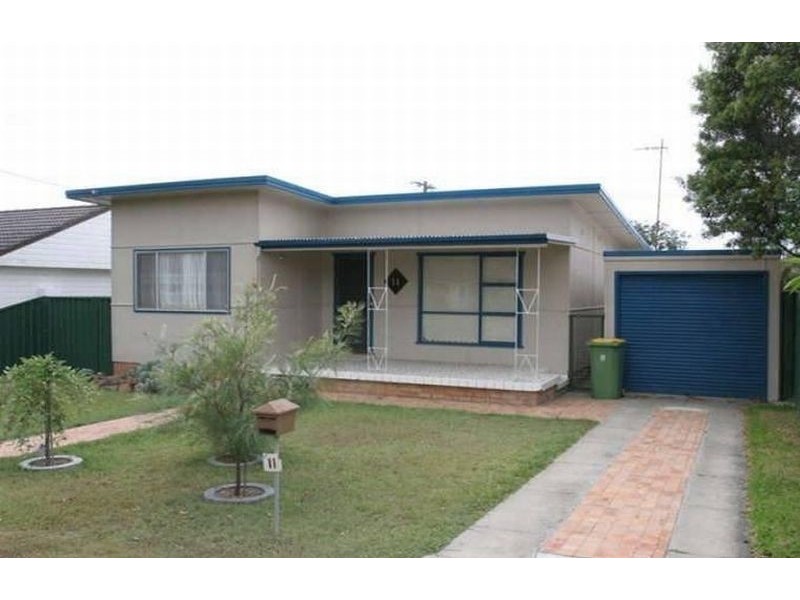 11 Glenavon Street, Toukley NSW 2263
