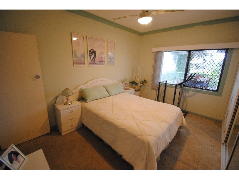 145 Scenic Dr, Budgewoi NSW 2262