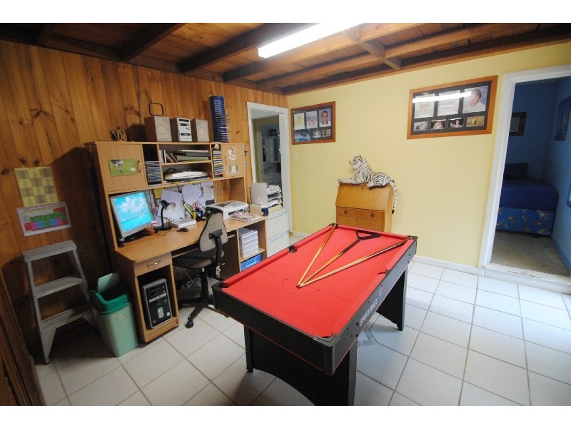 145 Scenic Dr, Budgewoi NSW 2262