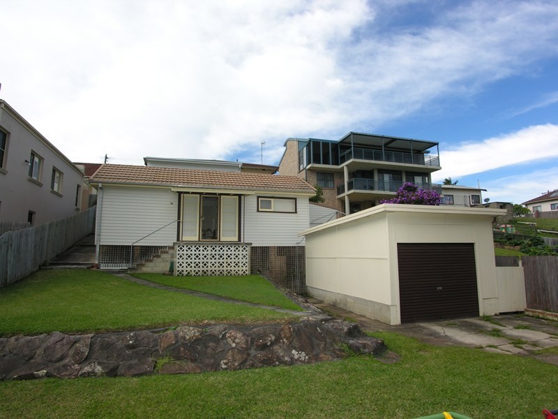 53 Lakeside Parade, The Entrance NSW 2261