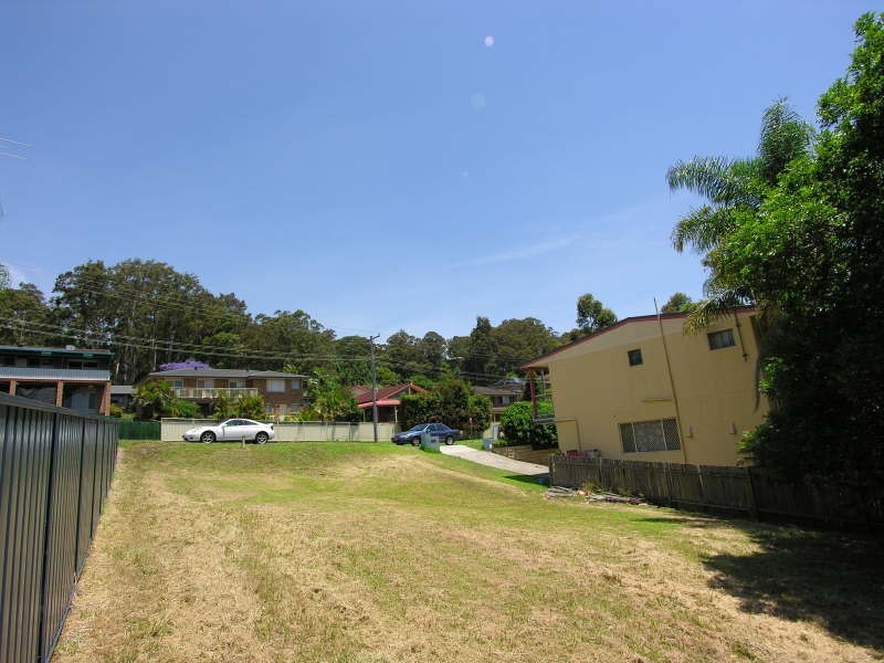 43 Hillside Drive, Berkeley Vale NSW 2261