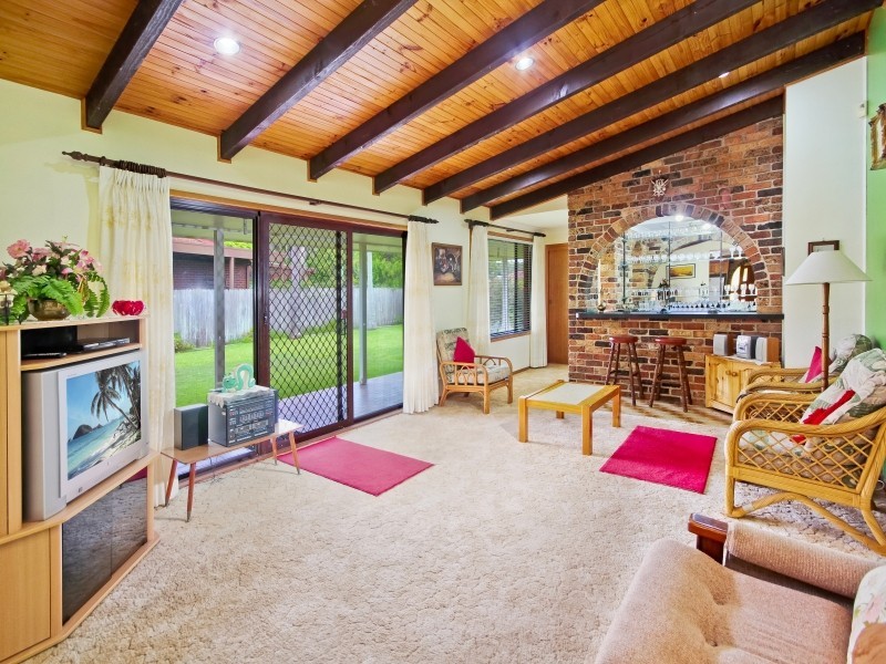 16 Meredith Close, Norah Head NSW 2263