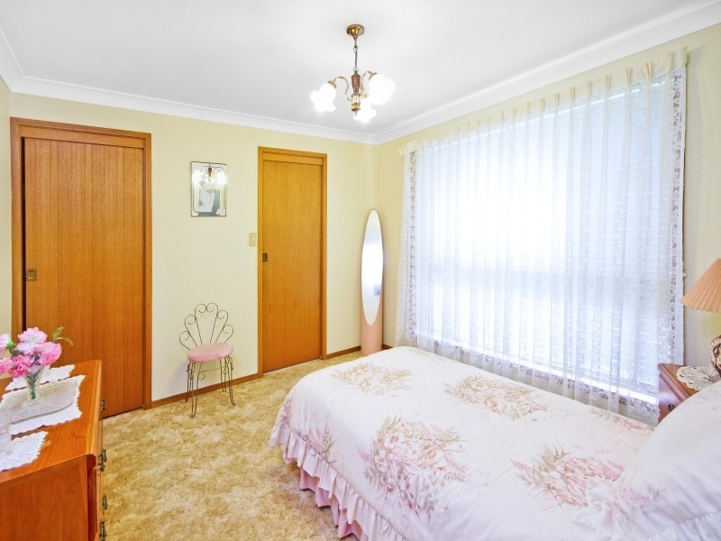 16 Meredith Close, Norah Head NSW 2263