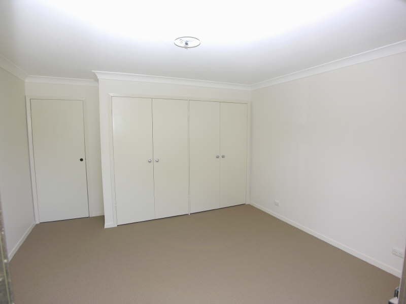 37 Shannon Parade, Berkeley Vale NSW 2261