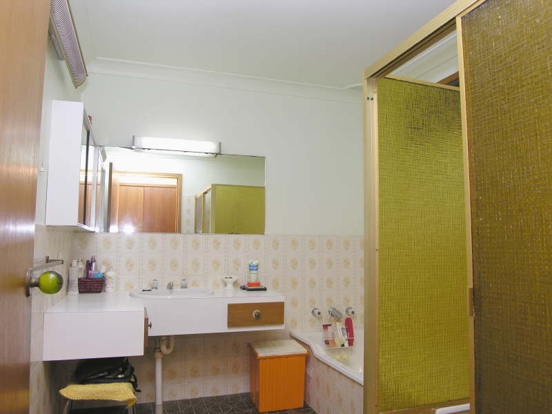 99 McLachlan Avenue, Shelly Beach NSW 2261