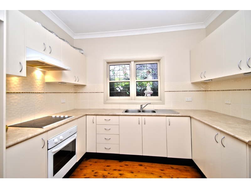 72 Manuka Parade, Gorokan NSW 2263
