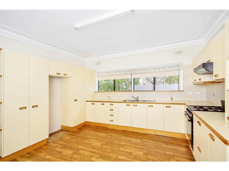 14 Canton Beach Road, Toukley NSW 2263