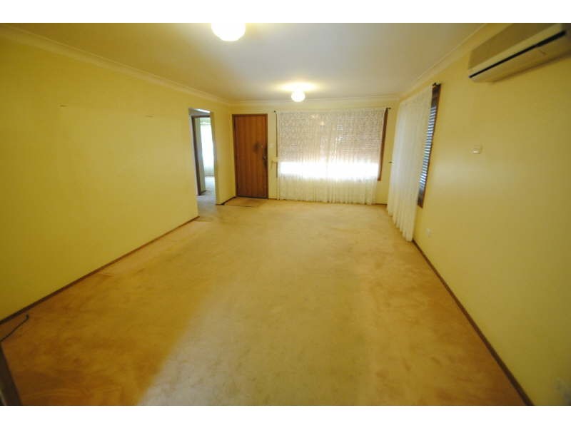 6 Azalea Close, Lake Munmorah NSW 2259