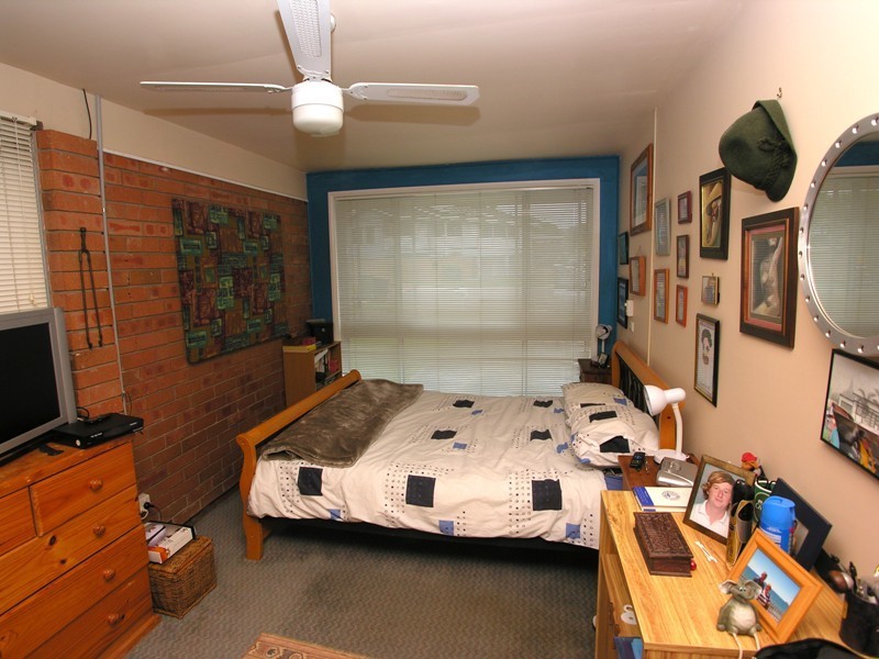 3 Loxley Close, Berkeley Vale NSW 2261