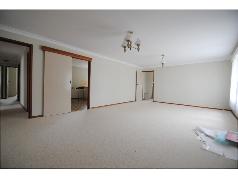 27 Hammond road, Toukley NSW 2263