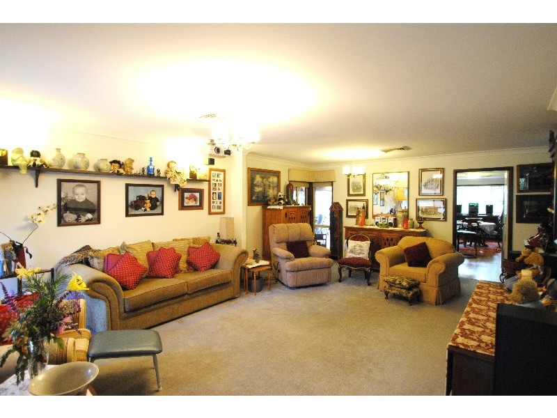 11 Alisa Close, Lake Haven NSW 2263