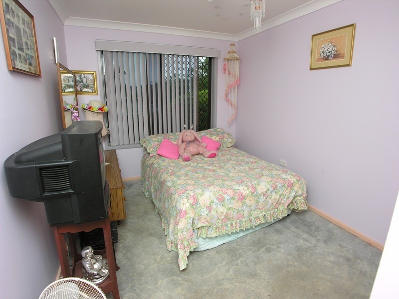 25 Marlowe Road, Bateau Bay NSW 2261