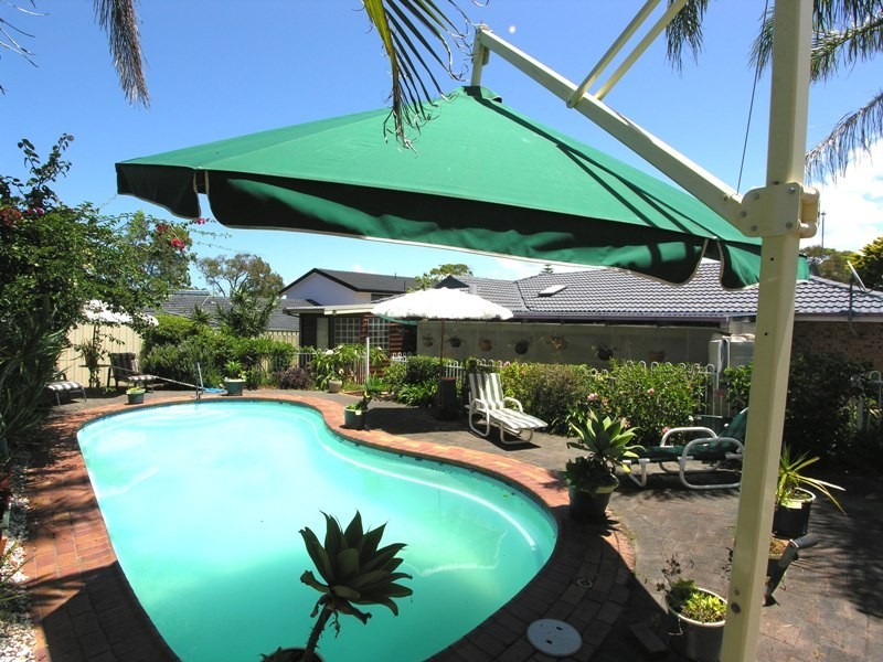 25 Marlowe Road, Bateau Bay NSW 2261