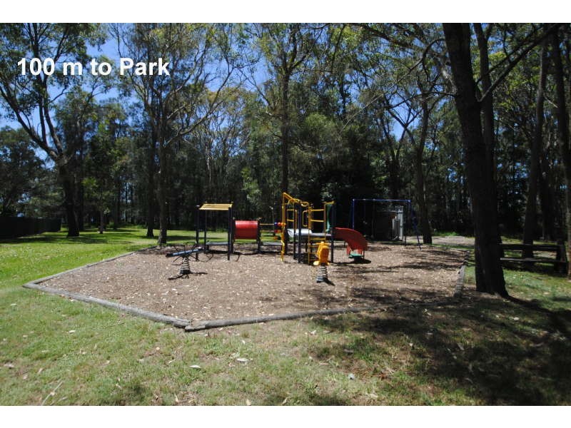 14 Lakeshore Avenue, Kingfisher Shores NSW 2259