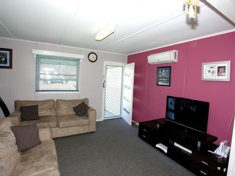 43 Cunningham Road, Killarney Vale NSW 2261