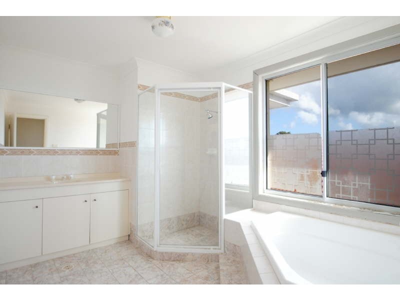 41 Avondale Drive, Kanwal NSW 2259