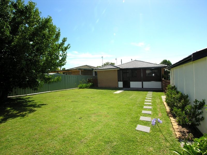 36 Cunningham Road, Killarney Vale NSW 2261