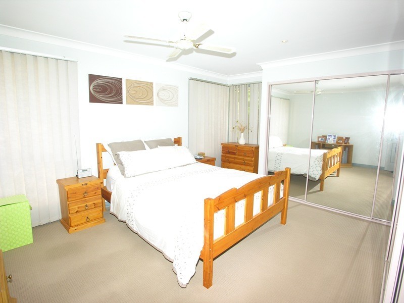 10 Valley View Street, Bateau Bay NSW 2261