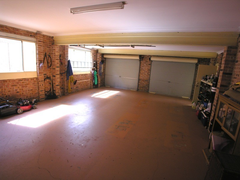 10 Valley View Street, Bateau Bay NSW 2261