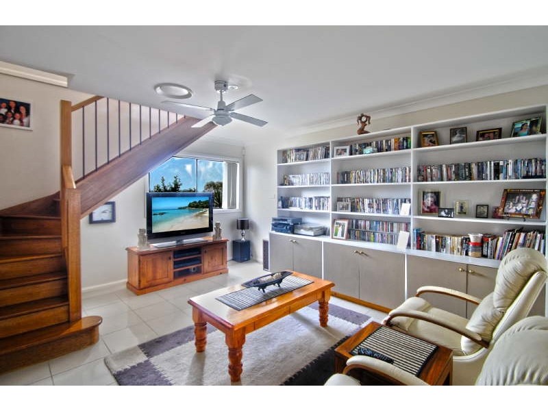 1/44-46 Macdougall Crescent, Hamlyn Terrace NSW 2259